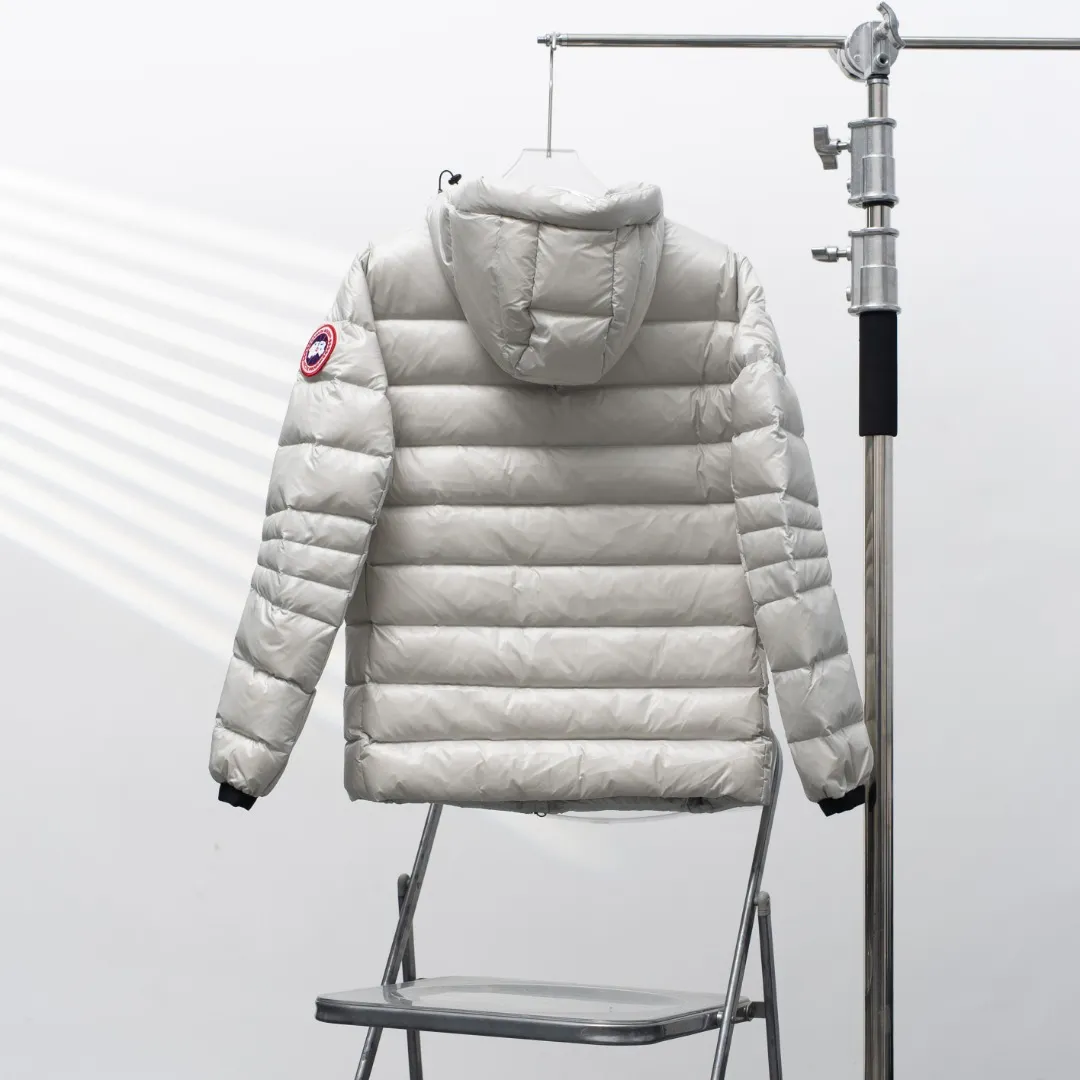 CANADA GOOSE 2227 ： Size：XS-XXL